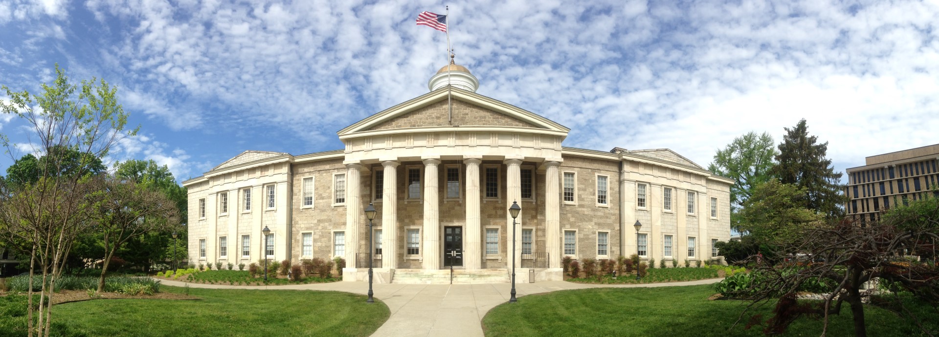 Towson Ceremonial Courthouse Photo